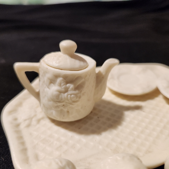 Vintage 10 Piece Porcelain Bisque White Rose Victorian Miniature Tea Set Doll - Picture 3 of 8